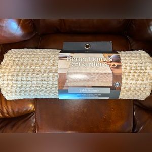 Better Homes and Gardens Chunky Woven Chenille Table Runner